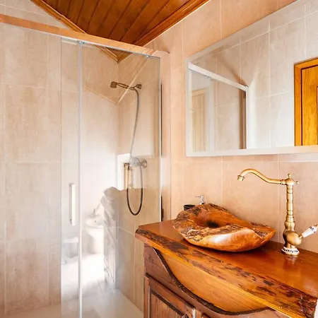 Дом отдыха Segredos Da Montanha - *