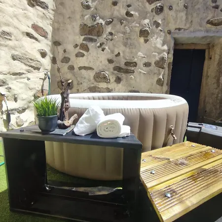 Semesterbostad Segredos Da Montanha -